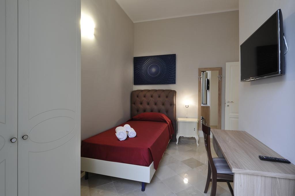 Palazzo Massari Hotell Lecce Exteriör bild