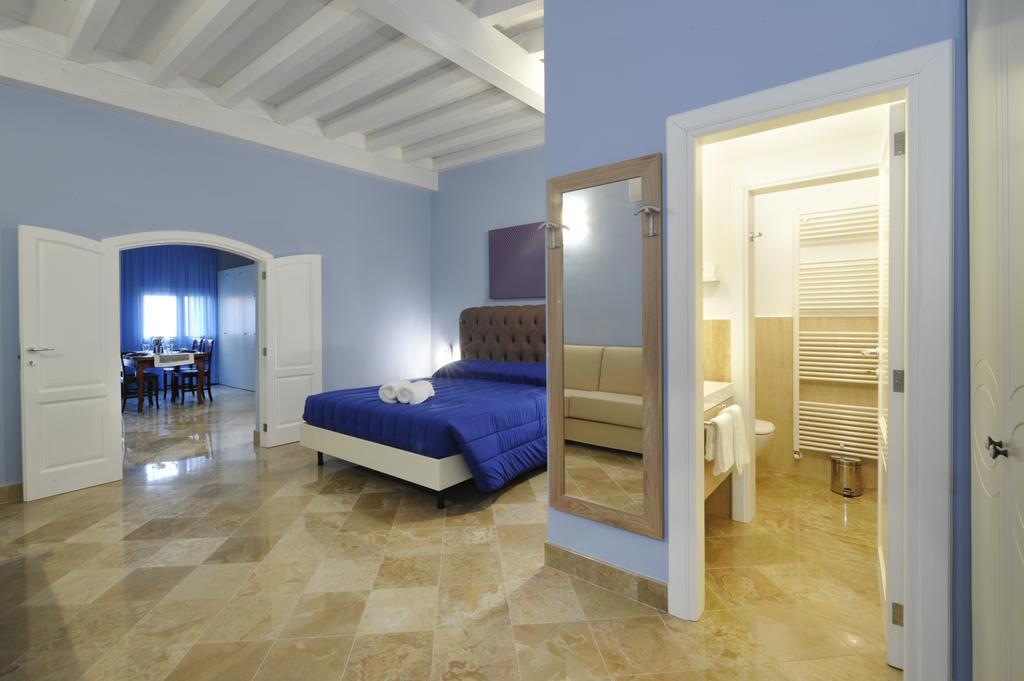 Palazzo Massari Hotell Lecce Exteriör bild